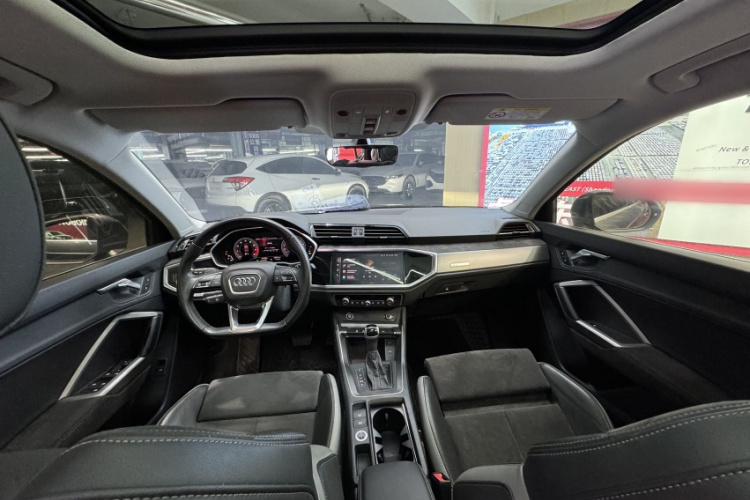 Audi Q3 2022 image de voiture #16