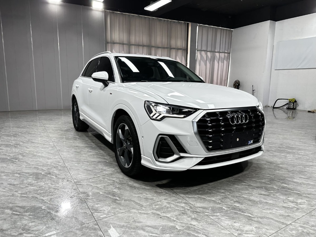 Audi Q3 2022 #3 Audi Q3 2022 car image #3
