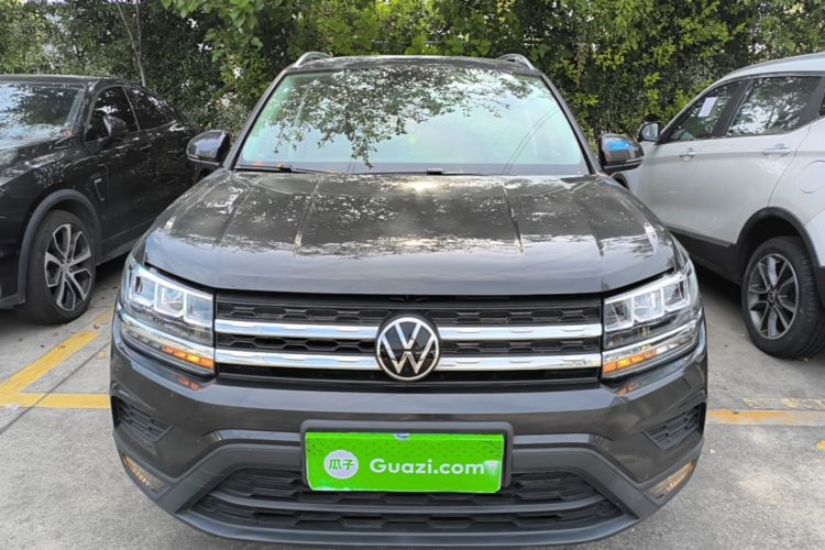Volkswagen Tharu 2021 car image #3