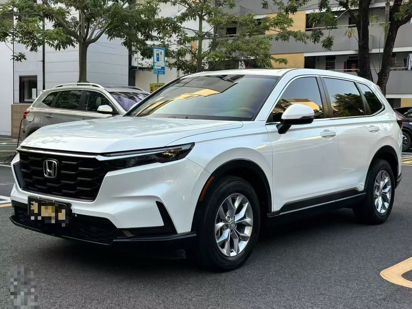 Honda CR-V 2023 car image 