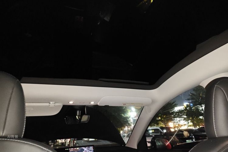 Tesla Model Y 2021 car image #20