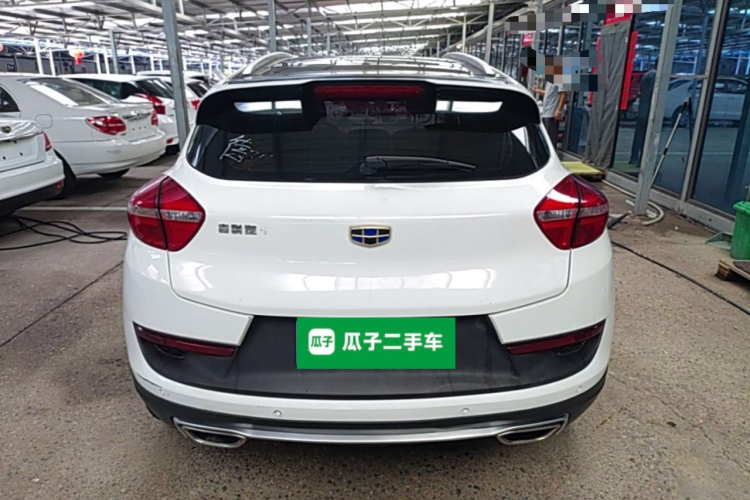 GEELY Emgrand GS 2018 car image #6