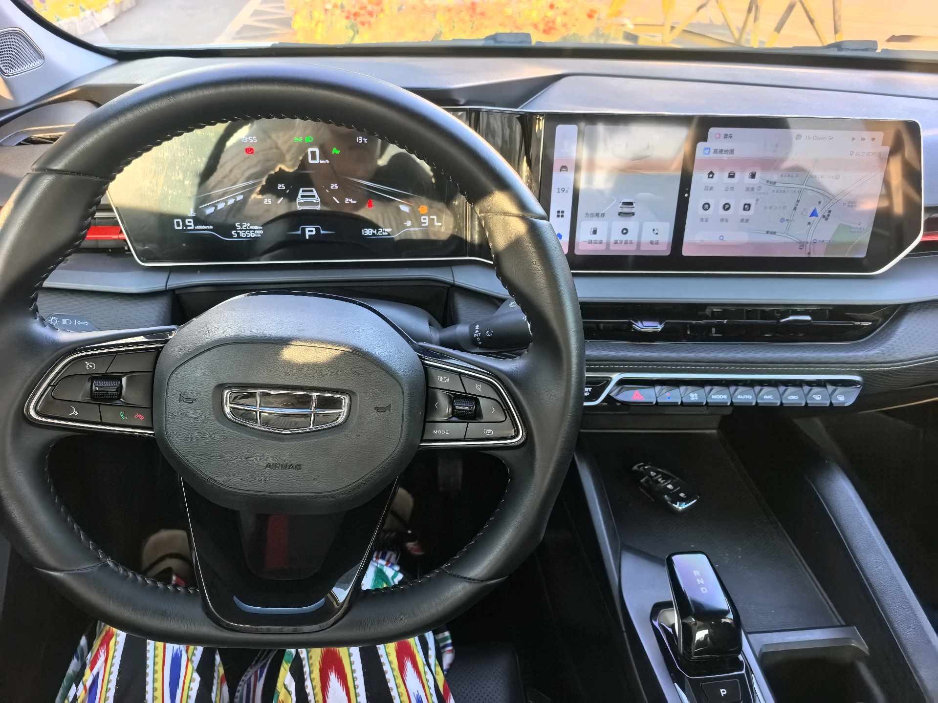 GEELY Binray 2023 car image #12