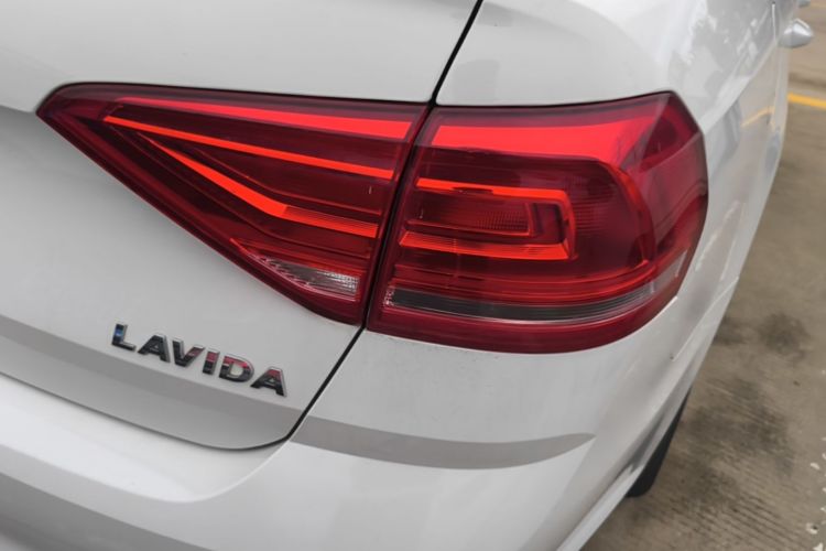 Volkswagen Lavida 2018 #8 Volkswagen Lavida 2018 car image #8