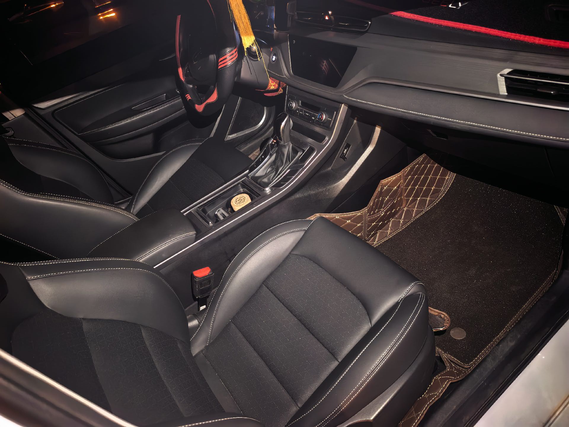 GEELY Emgrand 2020 car image #6
