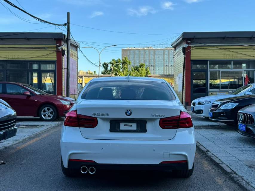 BMW 3 Series 2019 #4 BMW 3 Series 2019 car image #4