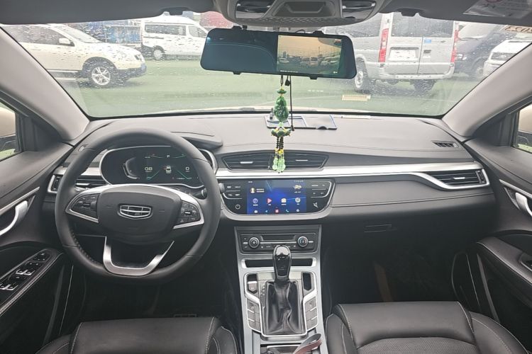 GEELY Emgrand 2021 car image #10