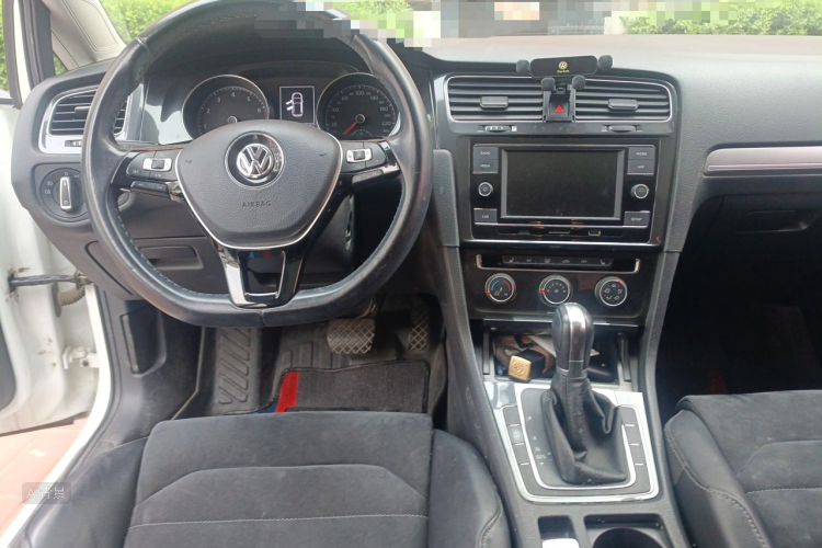 Volkswagen Golf 2019 #11 Volkswagen Golf 2019 car image #11