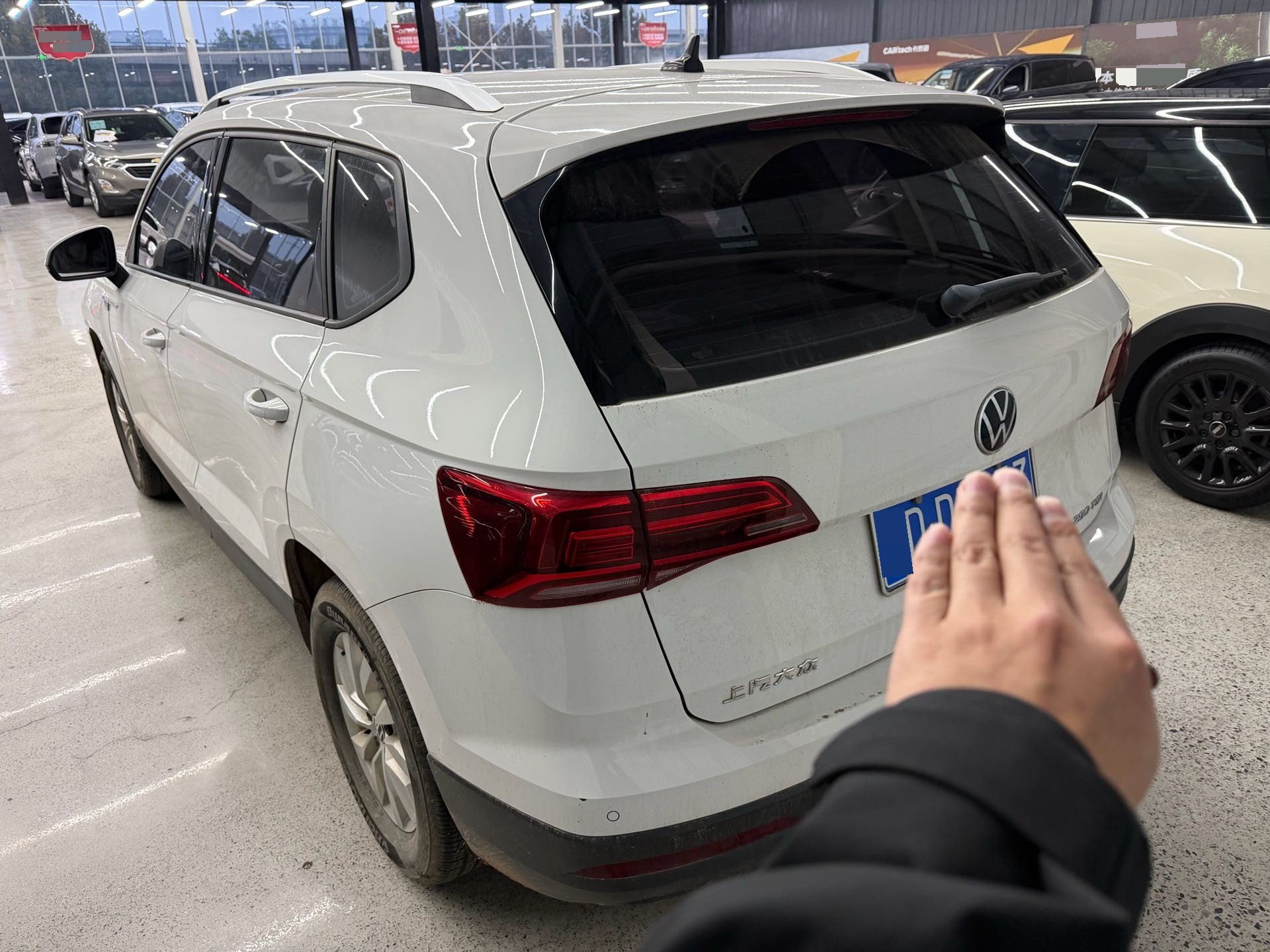 2022 car image #6