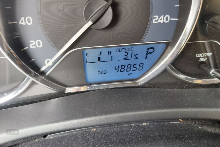 Toyota Corolla 2018 #14 Toyota Corolla 2018 car image #14