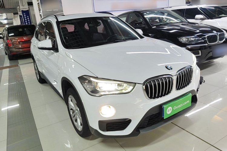 BMW X1 2017 #6 BMW X1 2017 car image #6