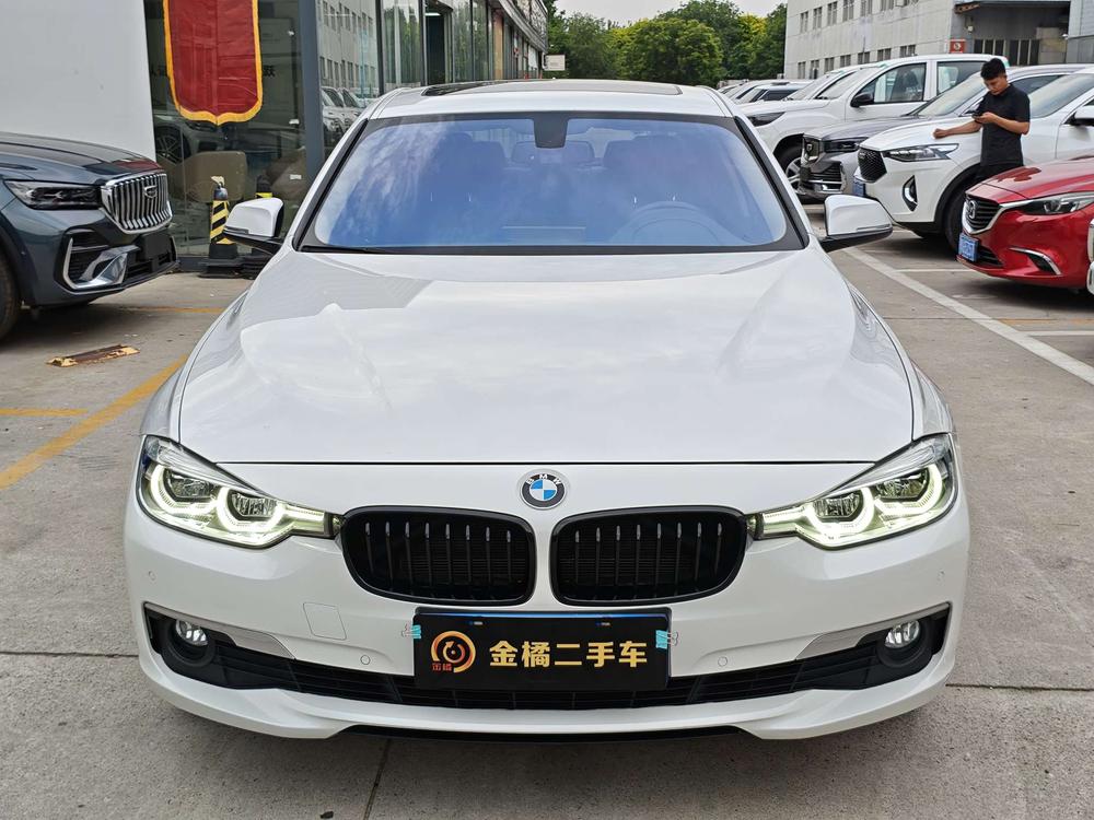 BMW 3 Series 2019 #2 BMW 3 Series 2019 car image #2