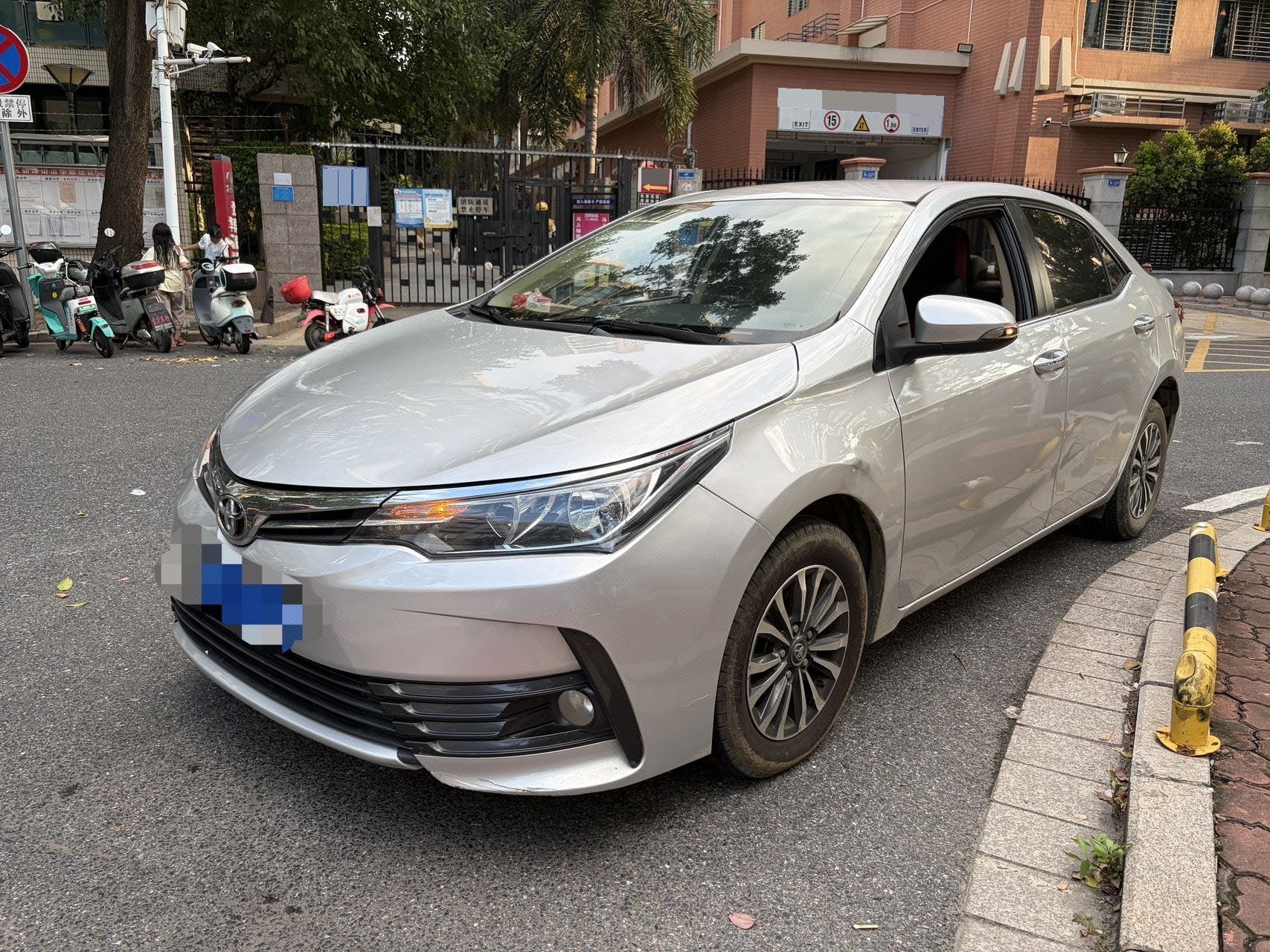 Toyota Corolla 2018 Toyota Corolla 2018 car image