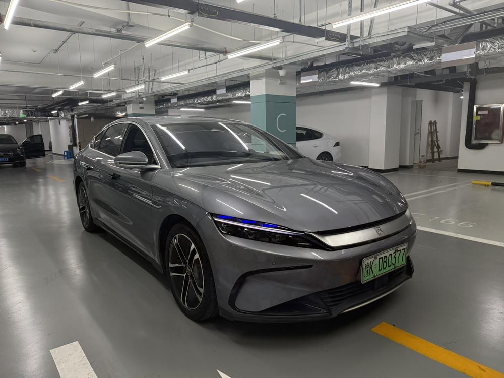 BYD Han 2023 car image #3