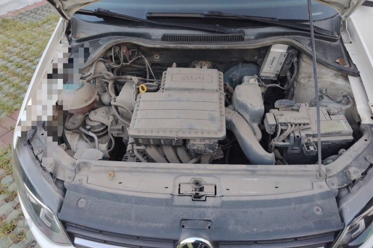 Volkswagen Polo 2015 car image #22
