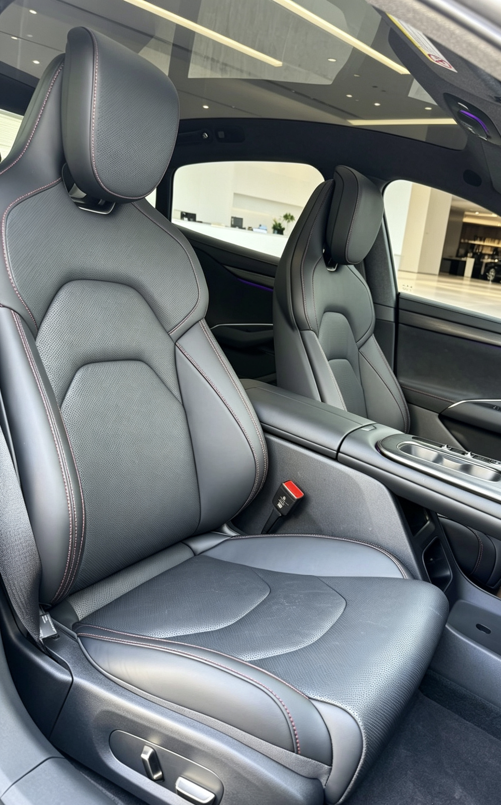 2024 car image #16