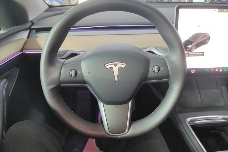 Tesla Model Y 2023 #11 Tesla Model Y 2023 image de voiture #11