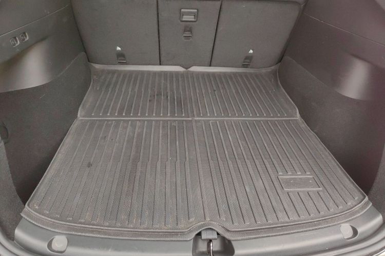 特斯拉 Model Y 2023 汽车图片 #19