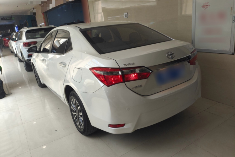 Toyota Corolla 2018 #5 Toyota Corolla 2018 car image #5