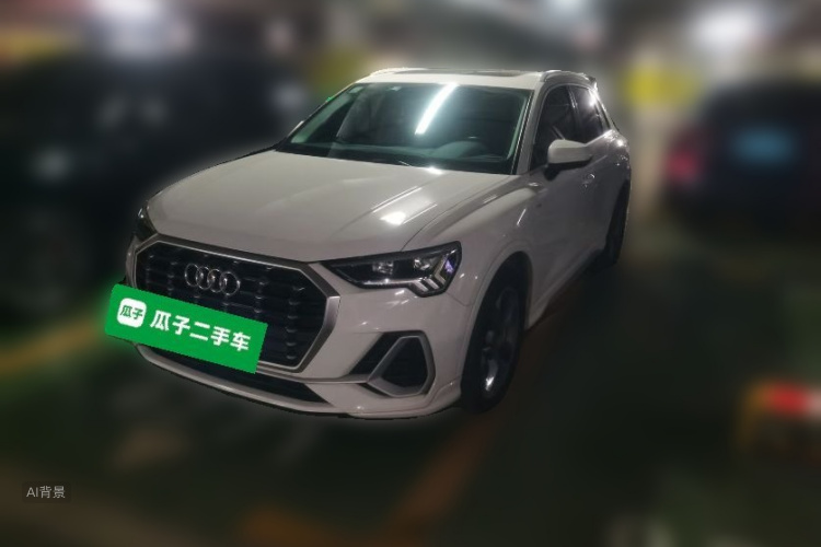 Audi Q3 2021 car image #2