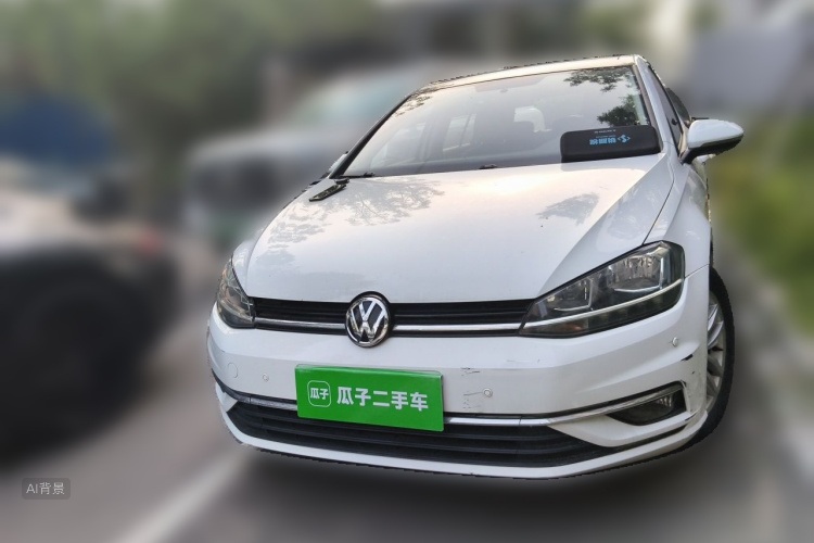 Volkswagen Golf 2019 car image #3