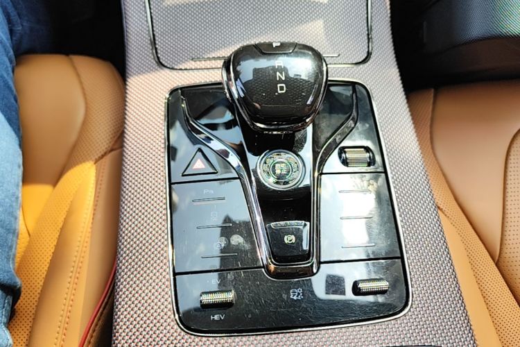 BYD Han 2022 car image #14