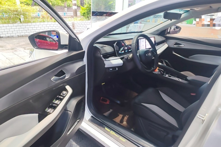 GEELY Binray 2023 car image #16