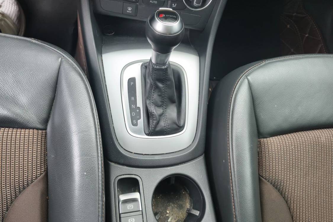Audi Q3 2017 #27 Audi Q3 2017 car image #27