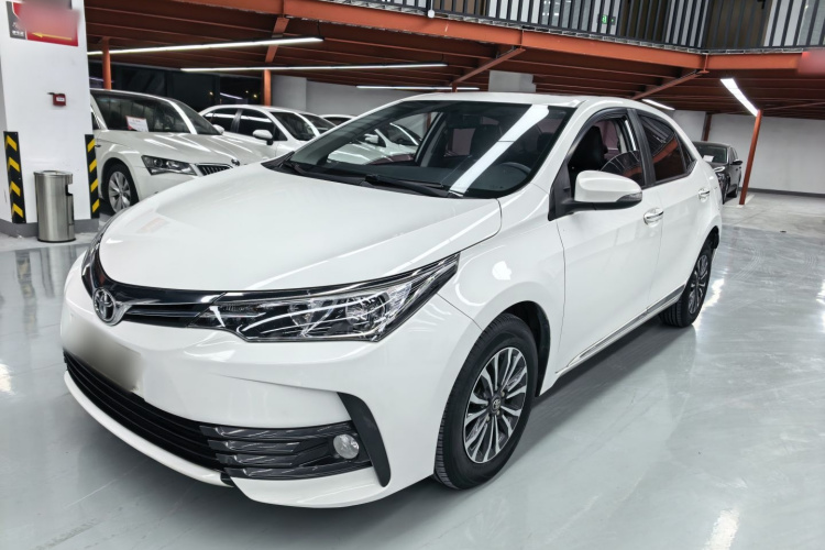 Toyota Corolla 2018 car image #2