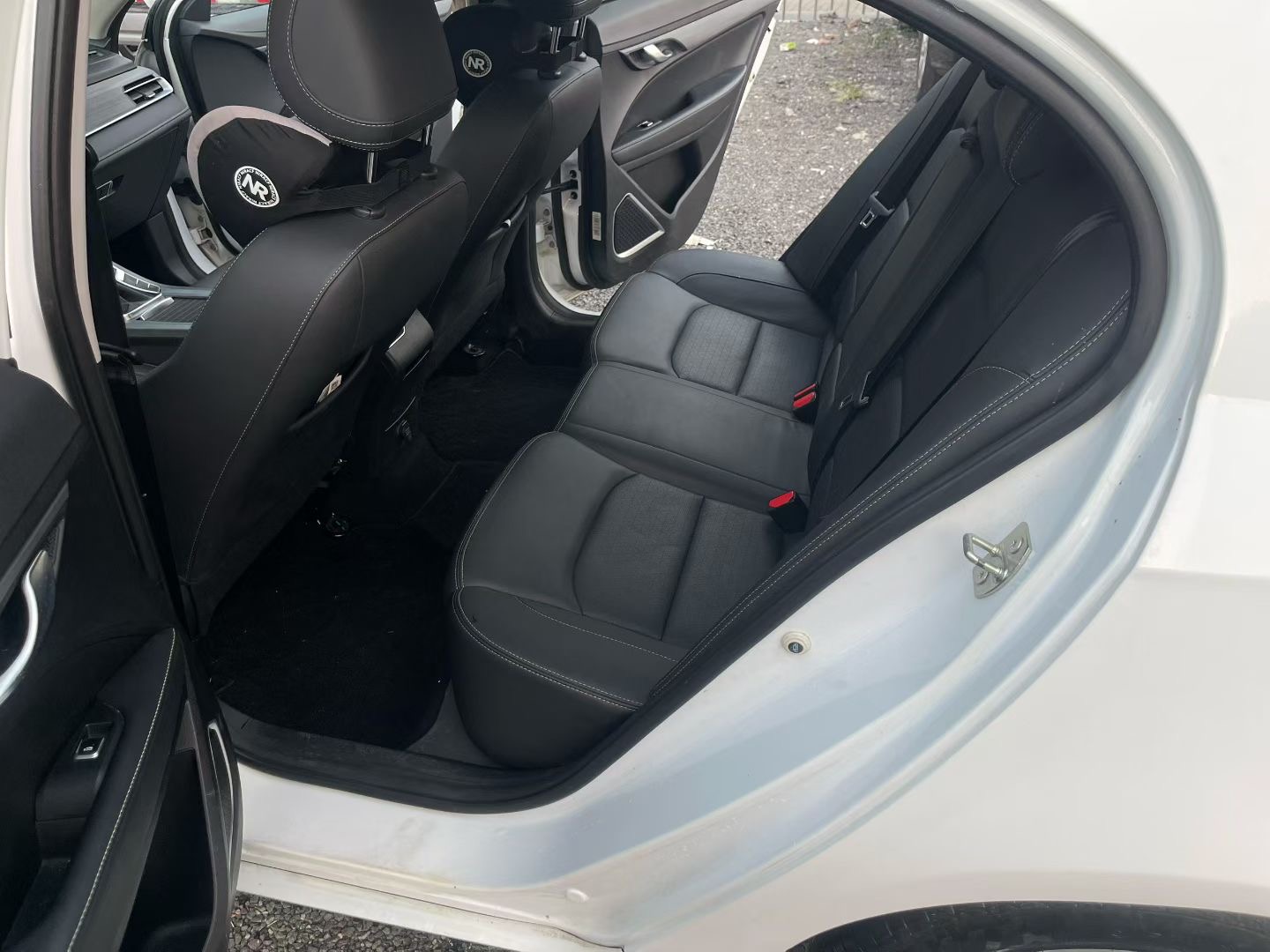 GEELY Emgrand 2022 immagine di auto #9