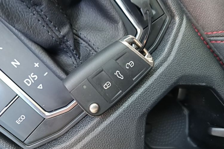 Volkswagen Lavida 2023 #9 Volkswagen Lavida 2023 car image #9