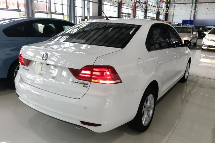Volkswagen Santana 2018 car image #7