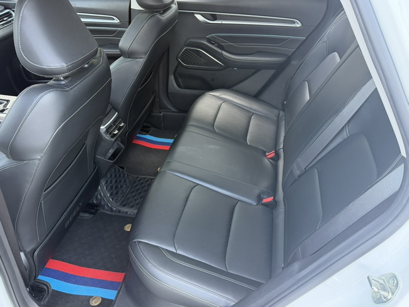 GEELY Emgrand 2022 car image #5
