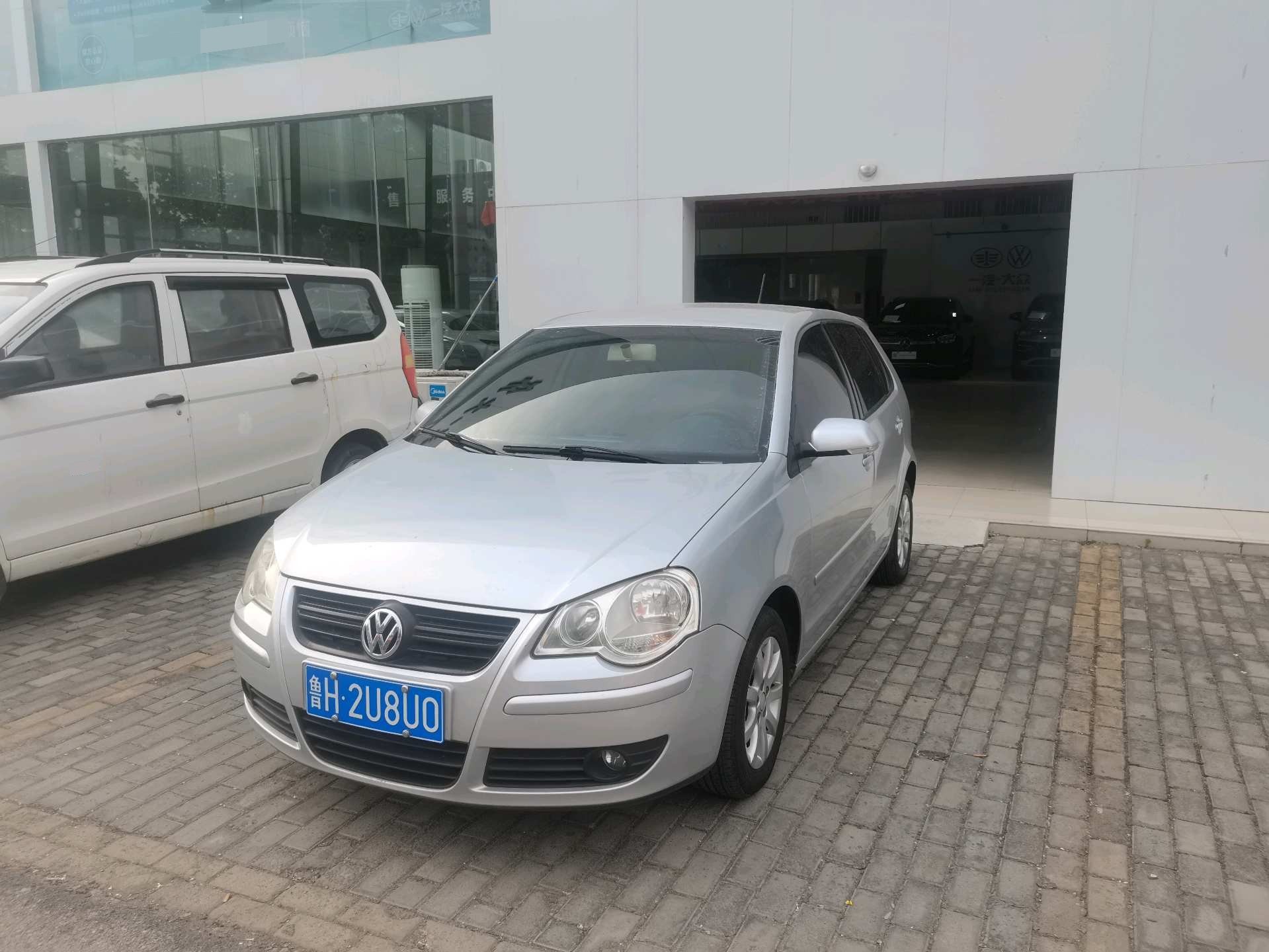 Volkswagen Polo 2009 Volkswagen Polo 2009 car image
