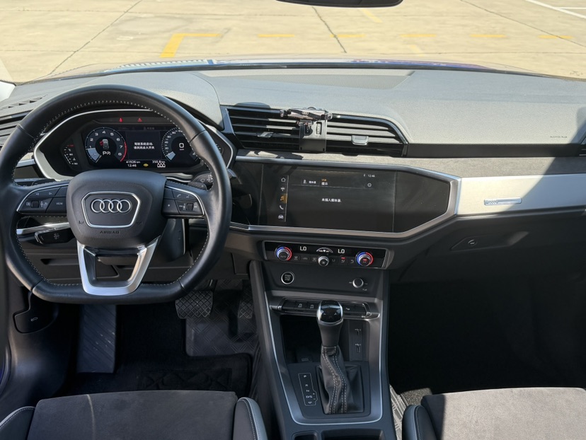 Audi Q3 2021 #6 Audi Q3 2021 car image #6