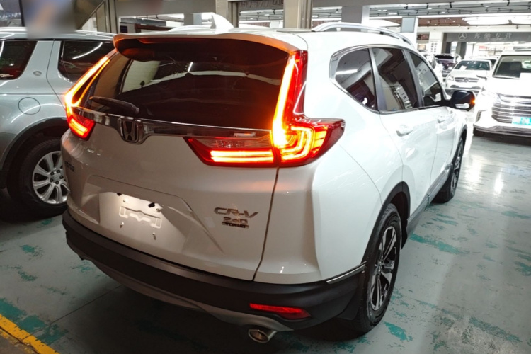 Honda CR-V 2017 #5 Honda CR-V 2017 صورة سيارة #5