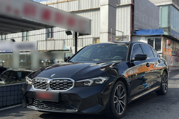 BMW 3 Series 2024 #2 BMW 3 Series 2024 car image #2