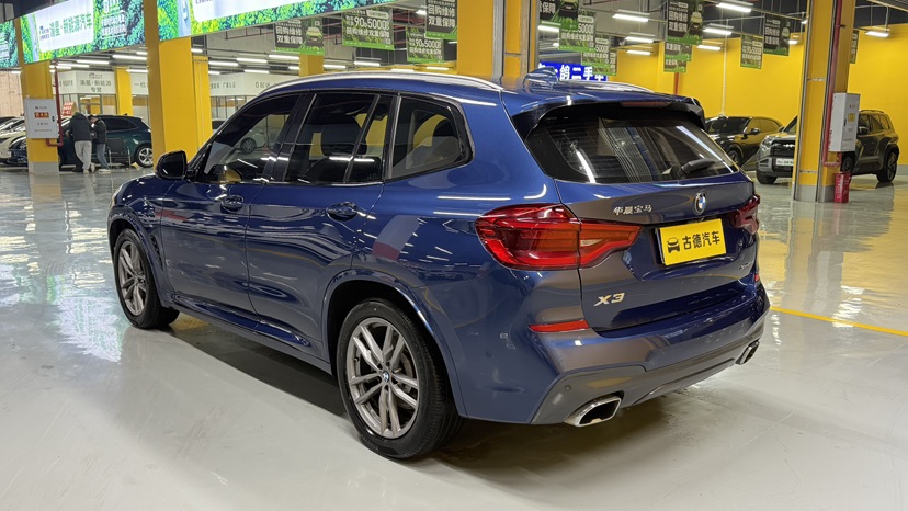 BMW X3 2019 #4 BMW X3 2019 car image #4
