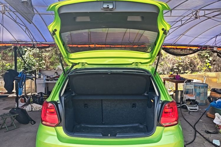 Volkswagen Polo 2016 #19 Volkswagen Polo 2016 car image #19