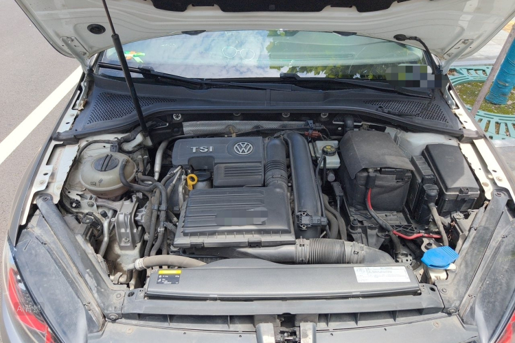 Volkswagen Golf 2015 car image #22