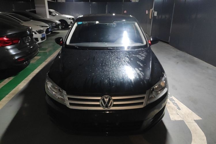 Volkswagen Santana 2016 car image #3