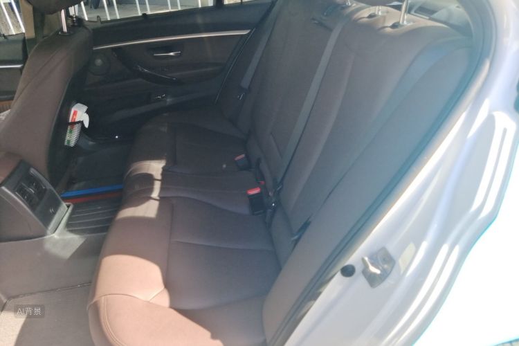 BMW 3 Series 2019 #19 BMW 3 Series 2019 car image #19