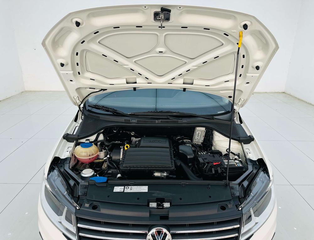 Volkswagen Santana 2022 car image #8