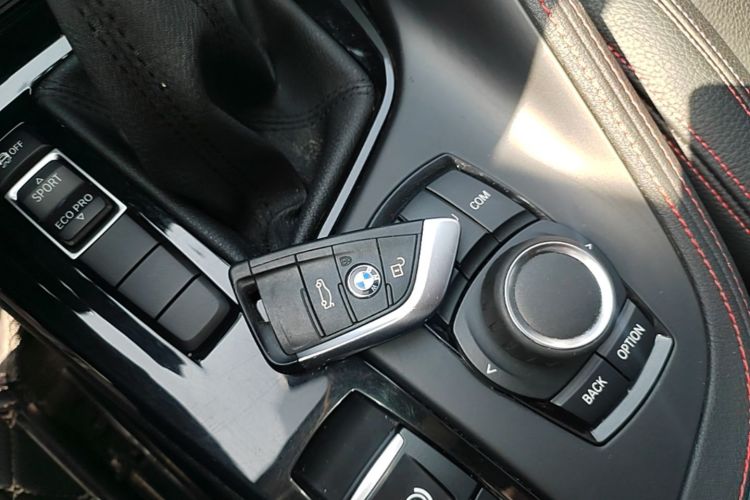 BMW X1 2018 #9 BMW X1 2018 car image #9