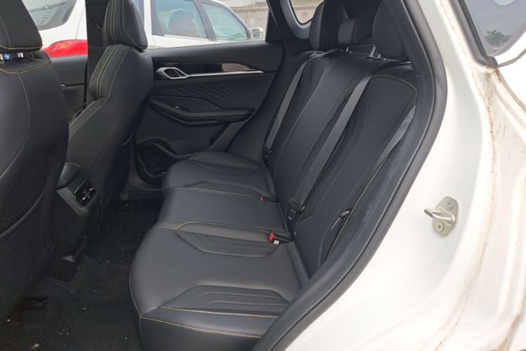 GEELY Coolray 2024 image de voiture #14