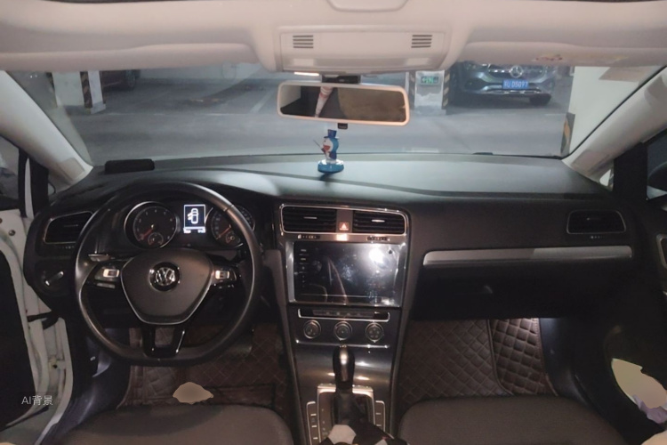 Volkswagen Golf 2020 immagine di auto #11