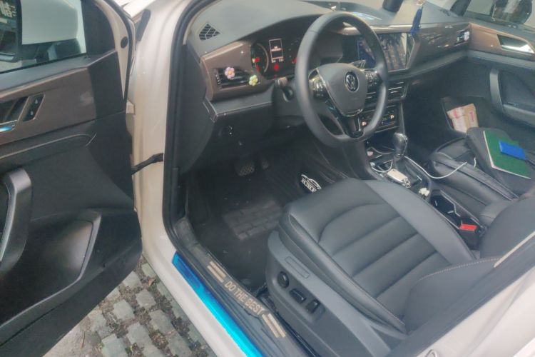 Volkswagen Tharu 2021 #13 Volkswagen Tharu 2021 صورة سيارة #13
