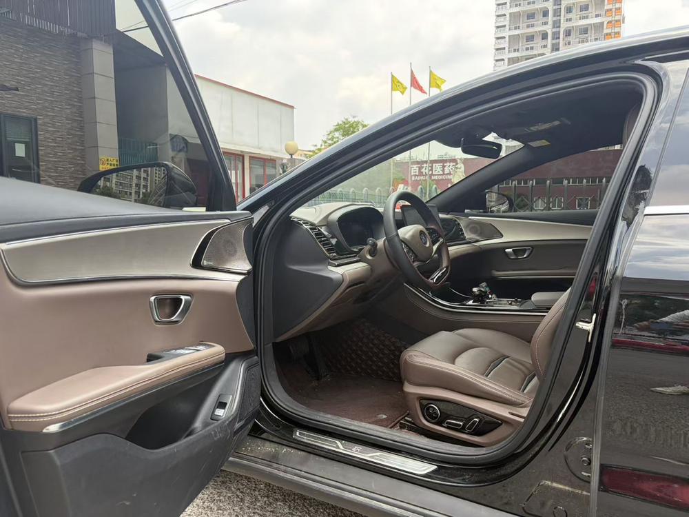 BYD Han 2023 #8 BYD Han 2023 car image #8