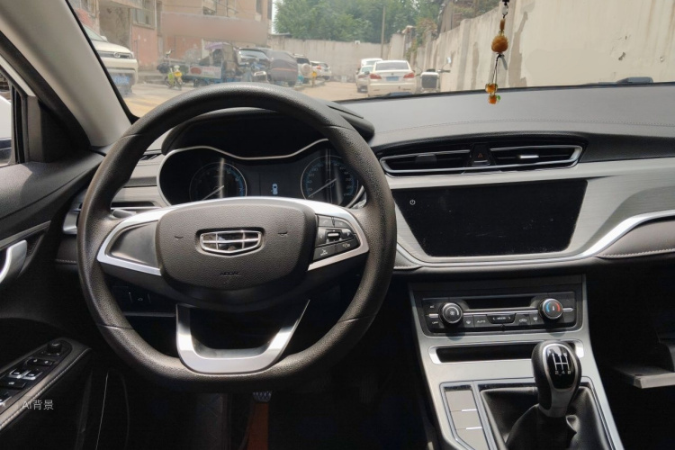 GEELY Emgrand 2021 #12 GEELY Emgrand 2021 car image #12
