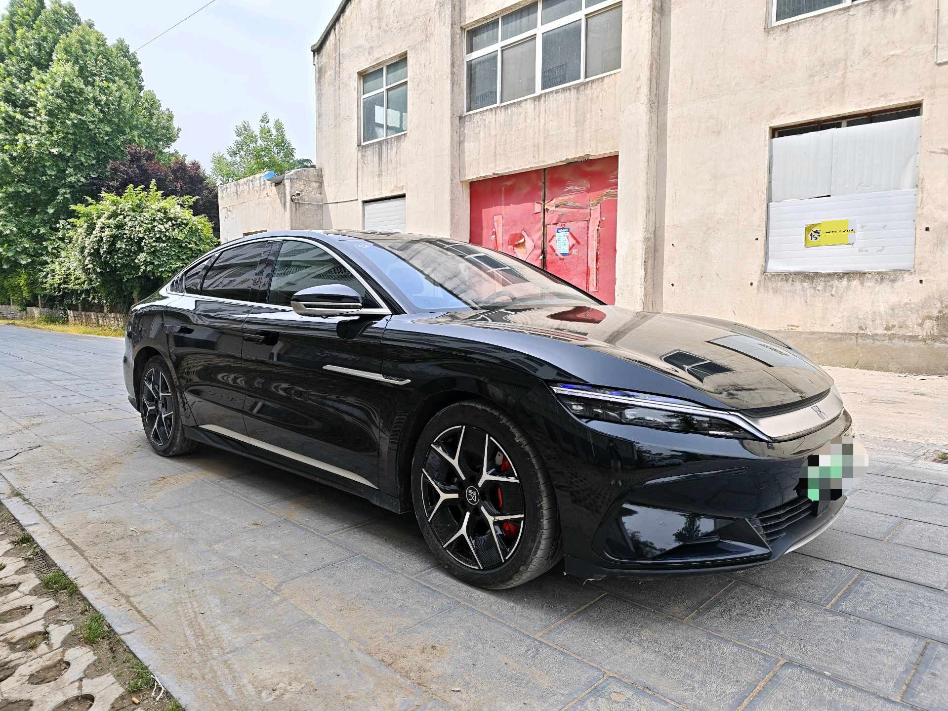 BYD Han 2024 car image #3